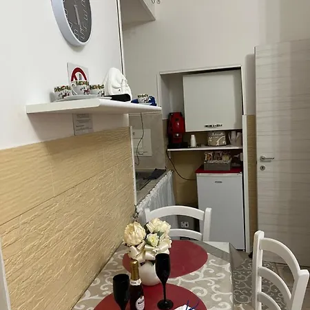 O' Vascetiello A 27 Holiday home Naples